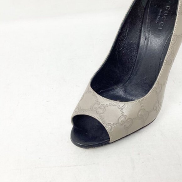Gucci #F2JVZU Monogram Embossed Heels - Picture 5 of 9
